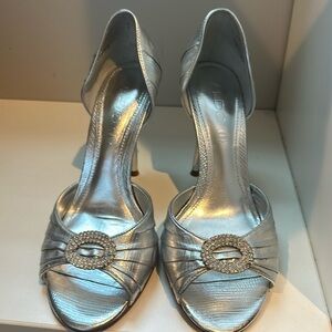 Silver jewel pumps